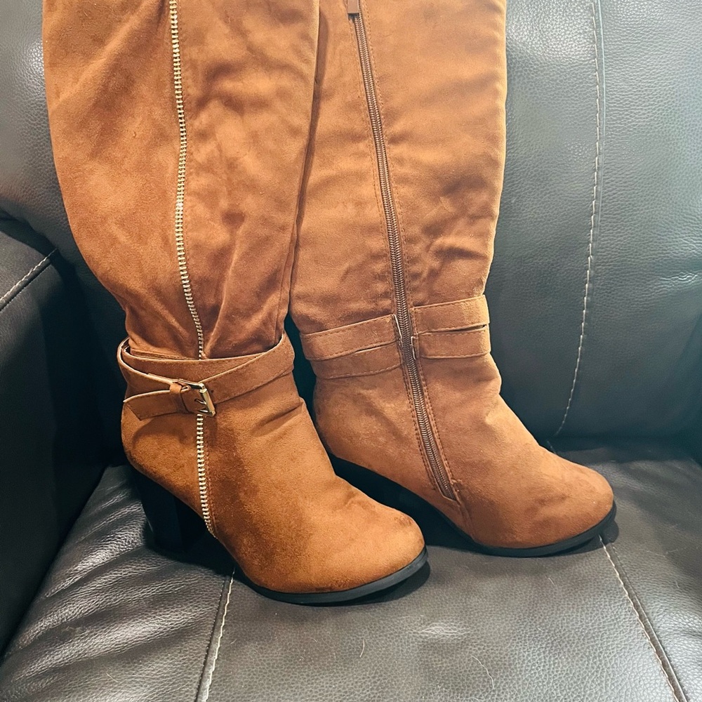 TOP Moda Brown Suede Boots High Heel Zipper embellished with ankle wrap